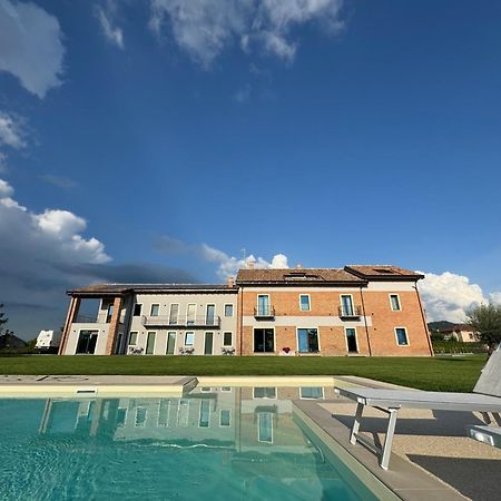 Casale Auriga - Oltrepo' Pavese Bed and Breakfast Codevilla Exteriör bild